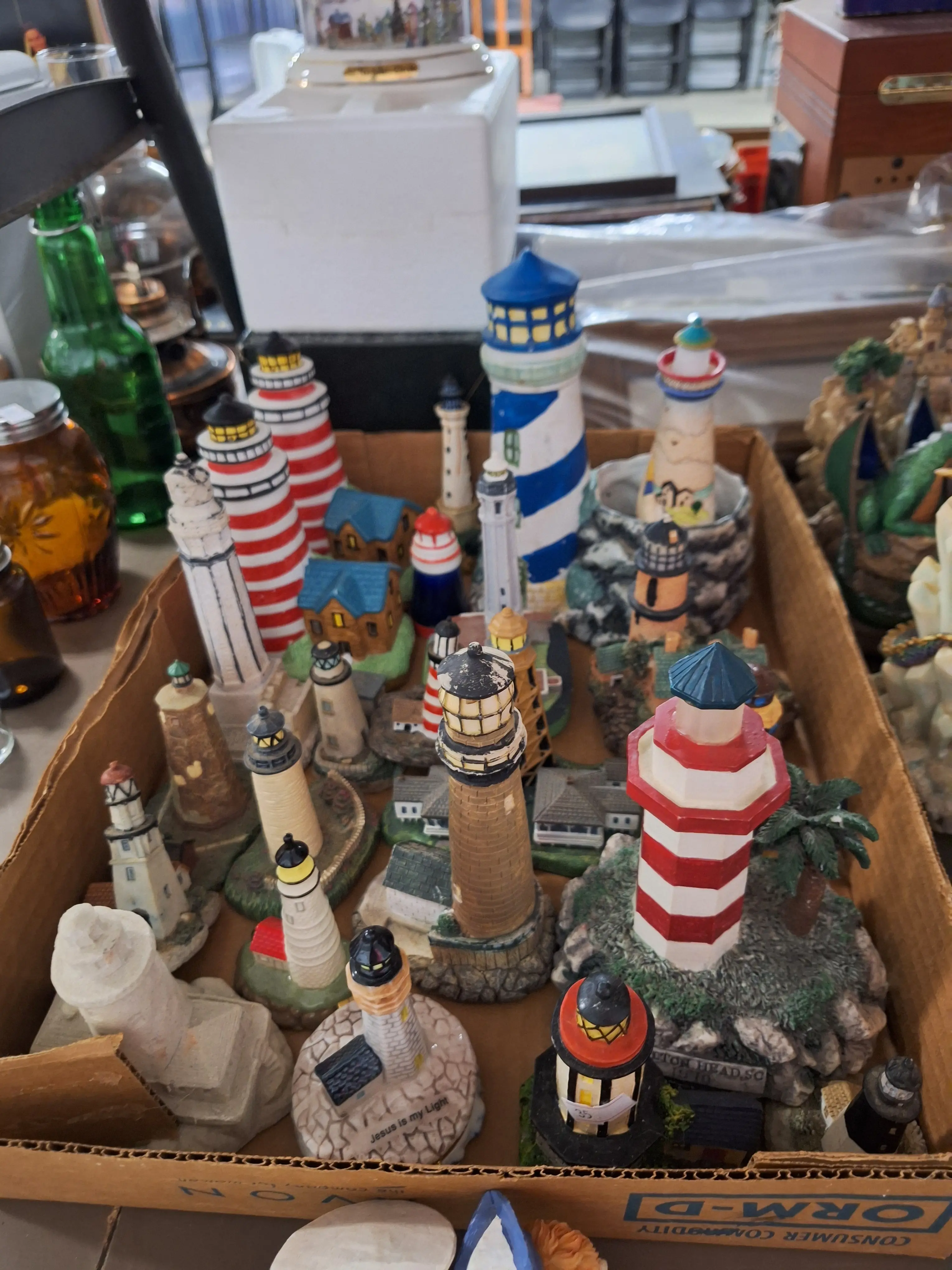 Live auction photo