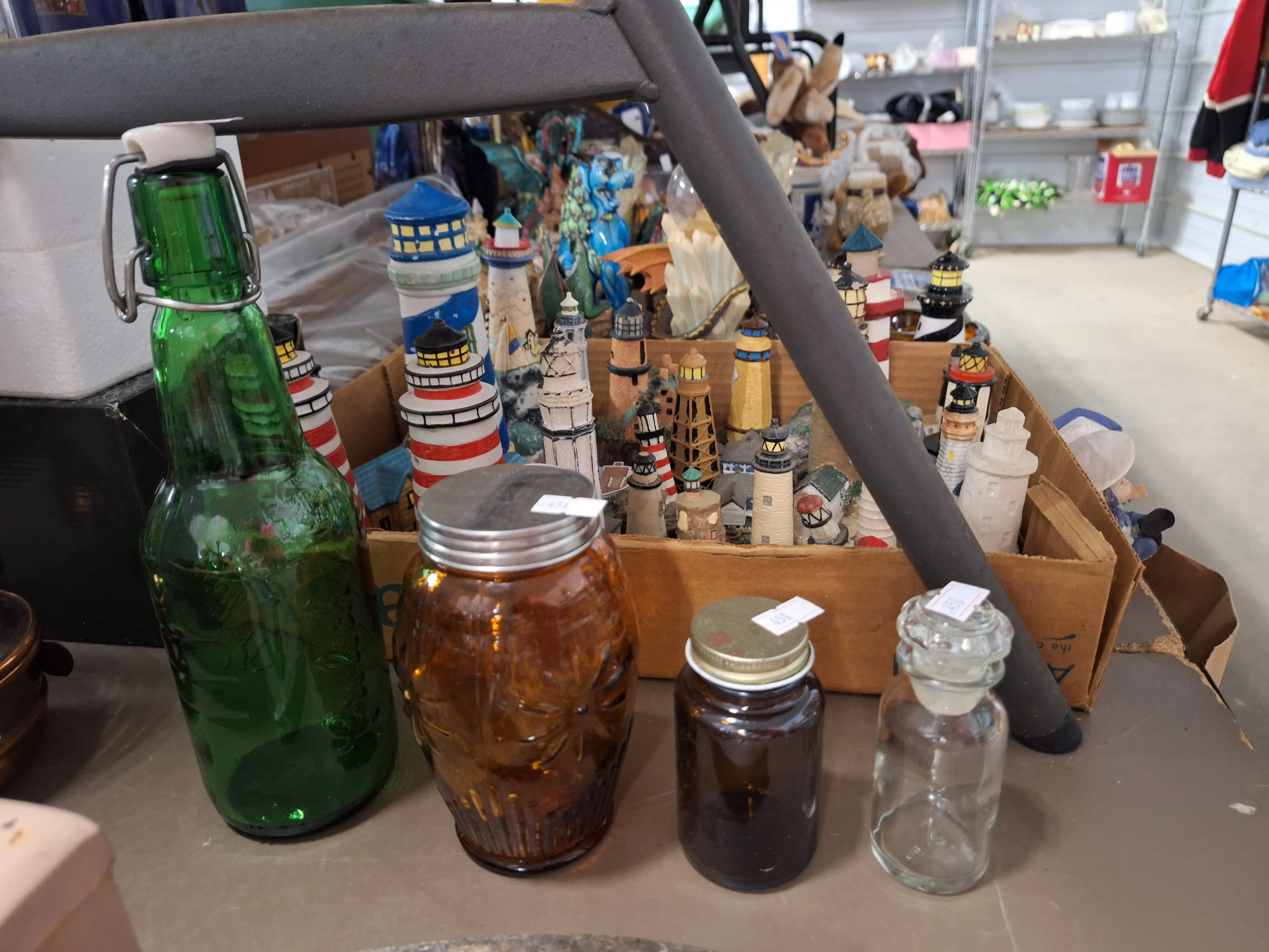 Live auction photo