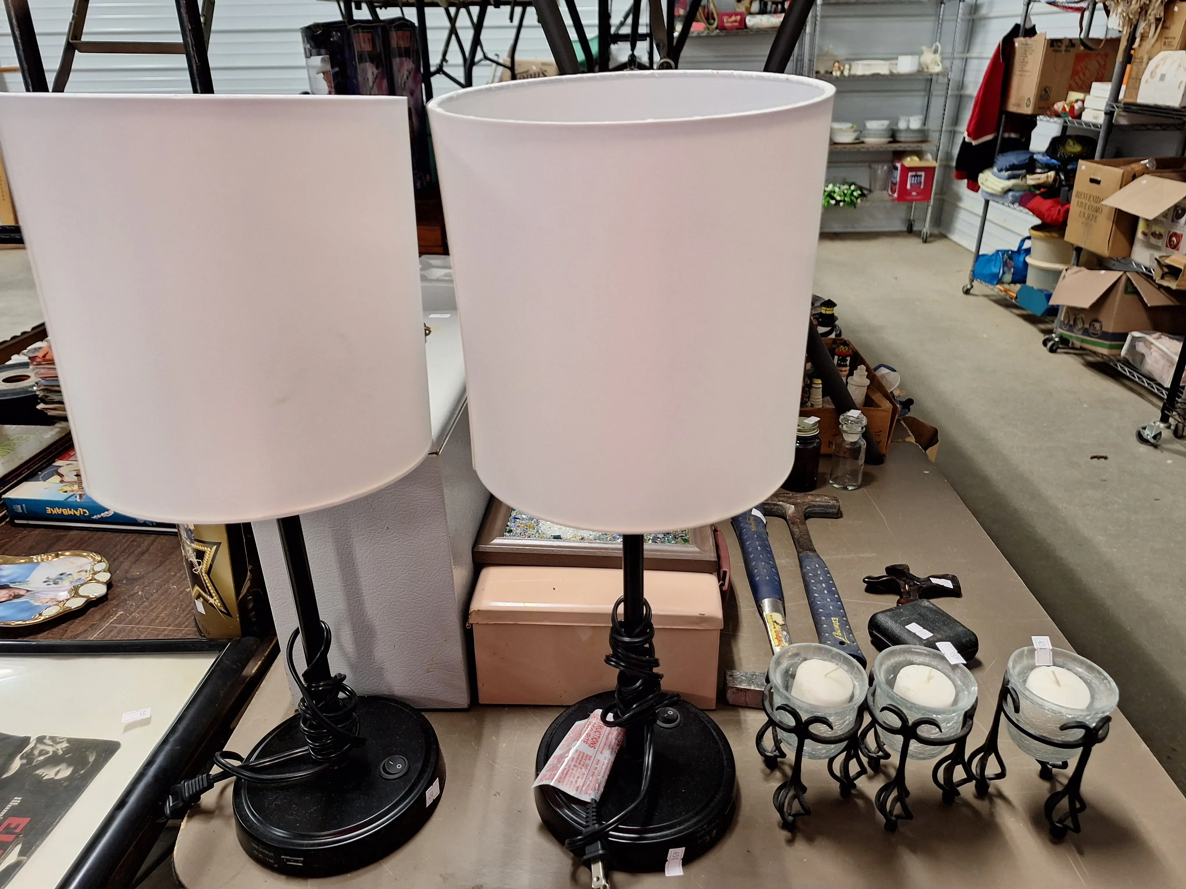 Live auction photo