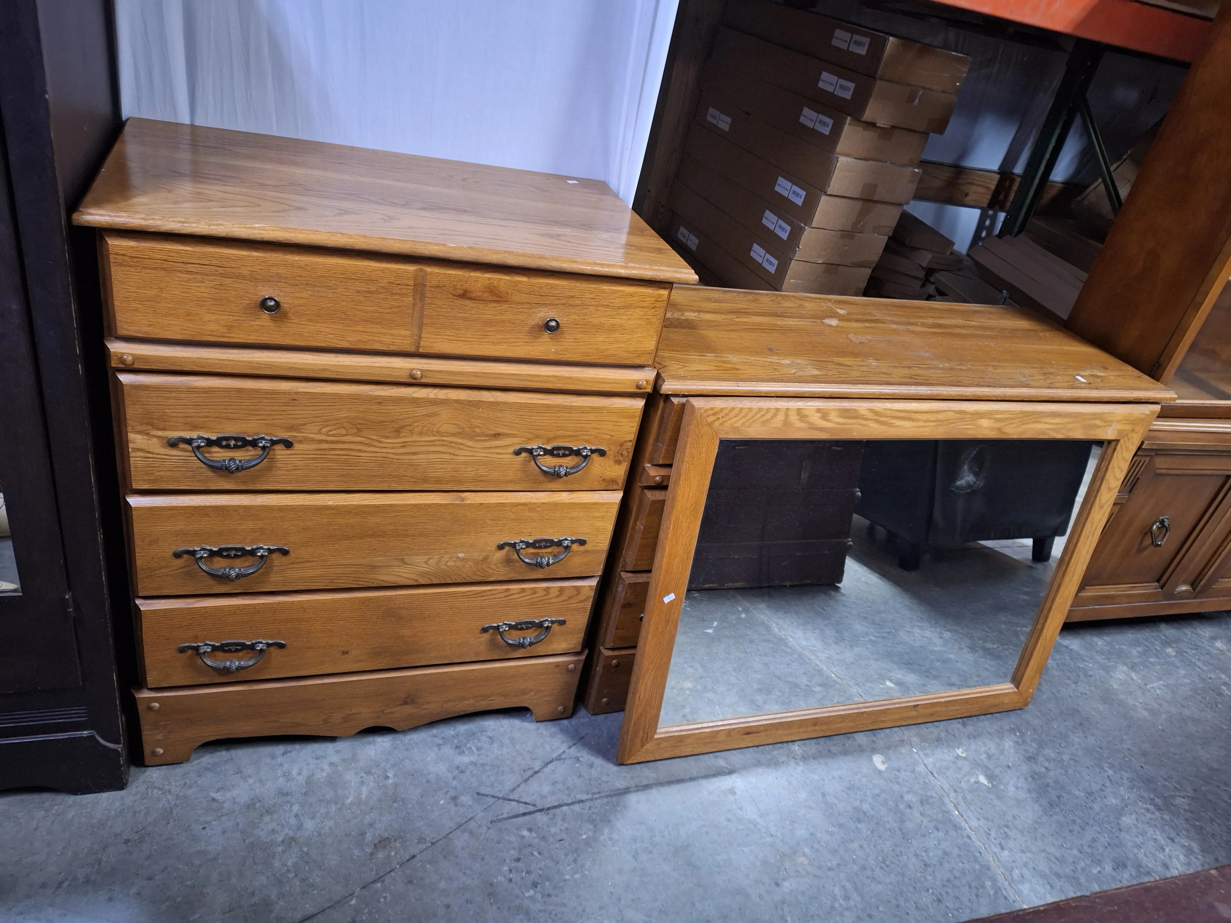 Live auction photo