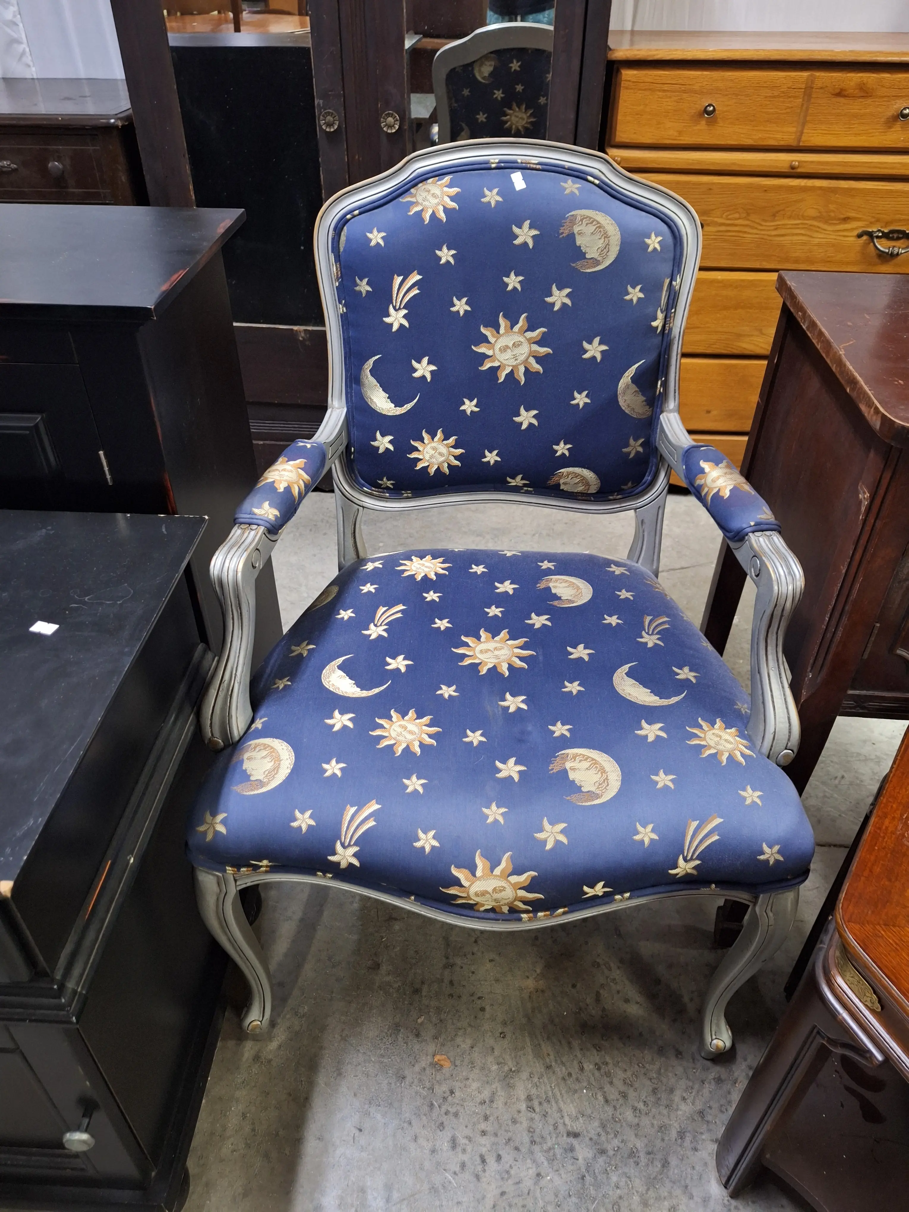 Live auction photo