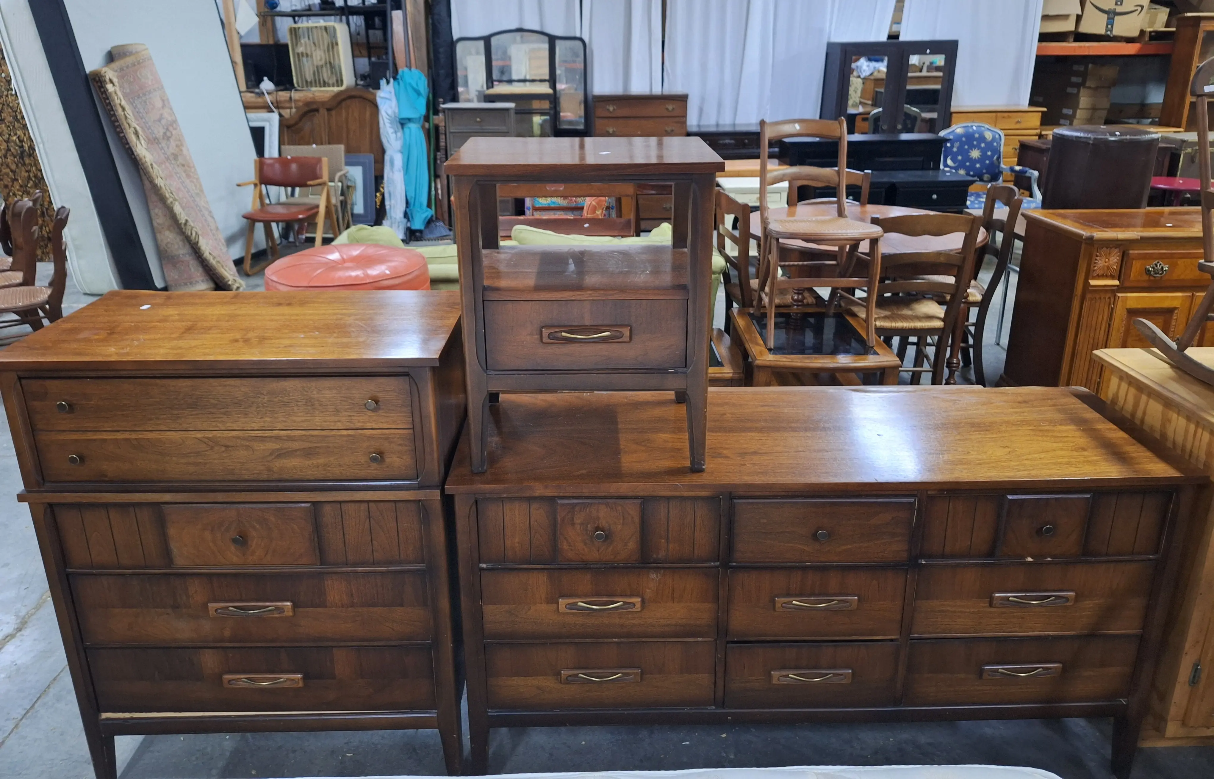 Live auction photo