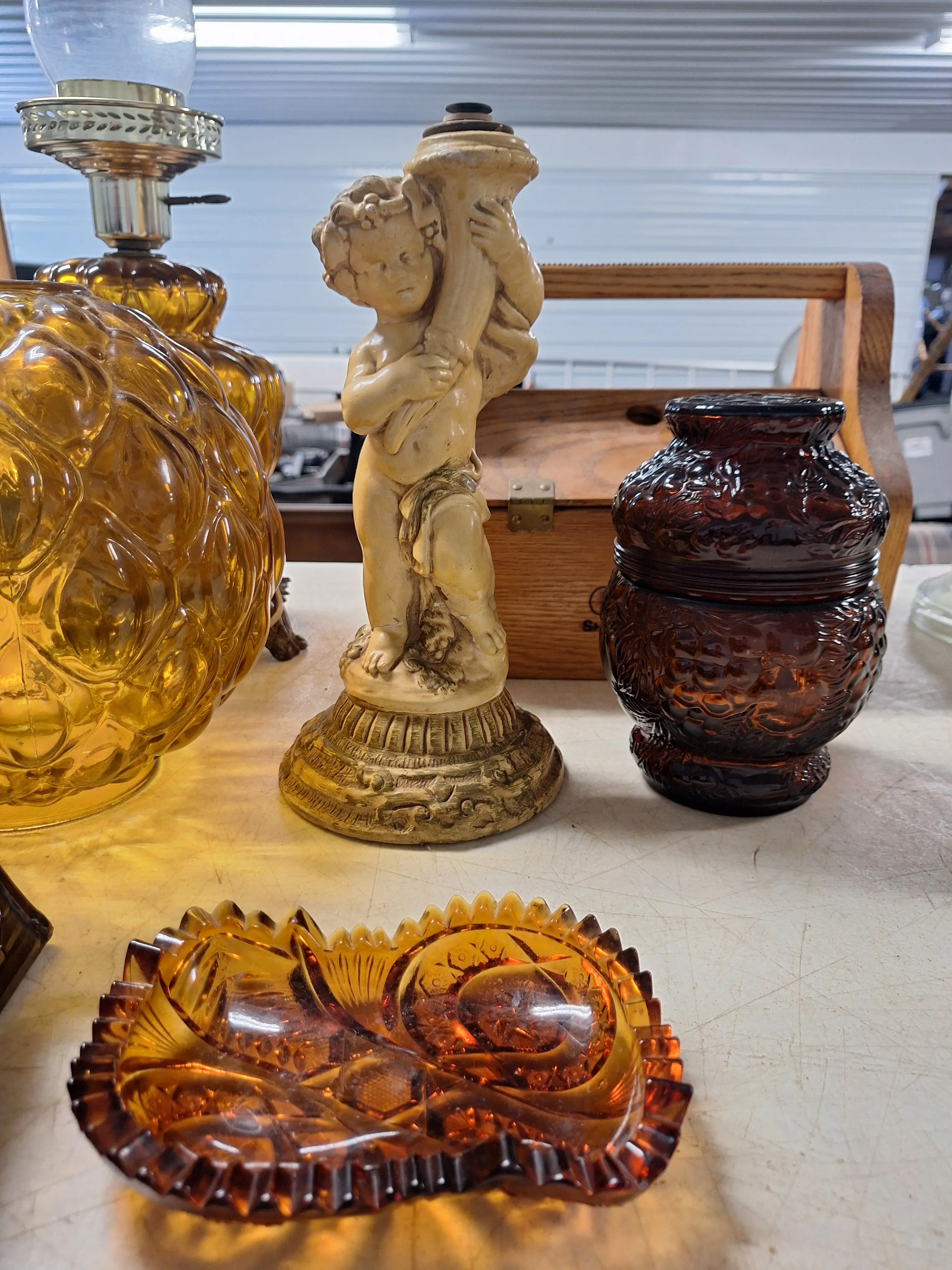 Live auction photo