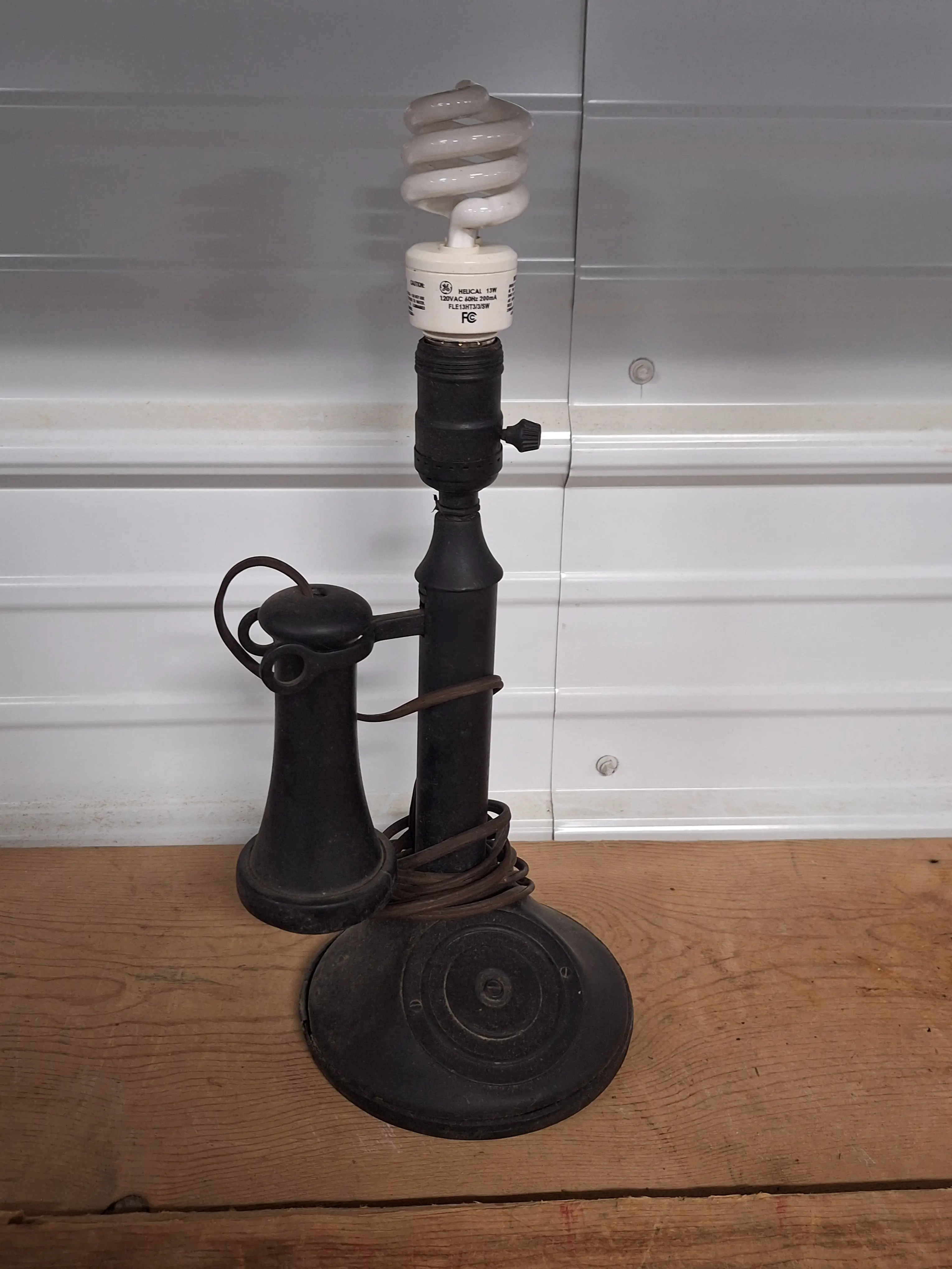 Live auction photo