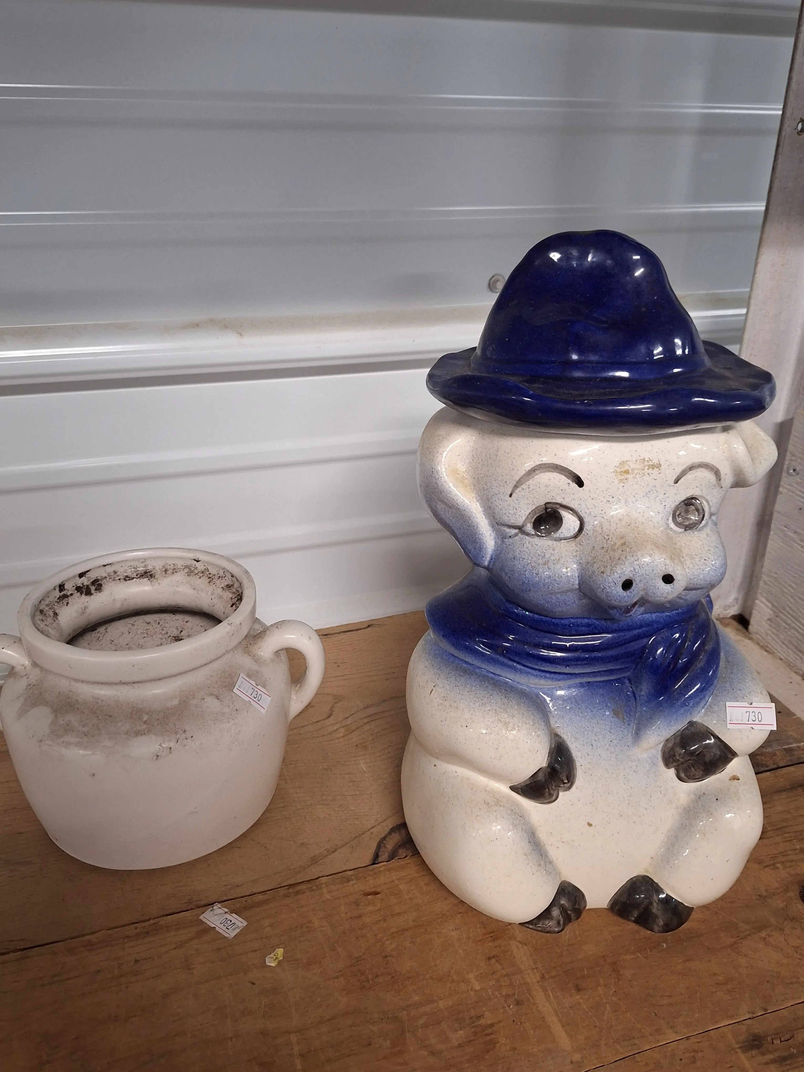 Live auction photo