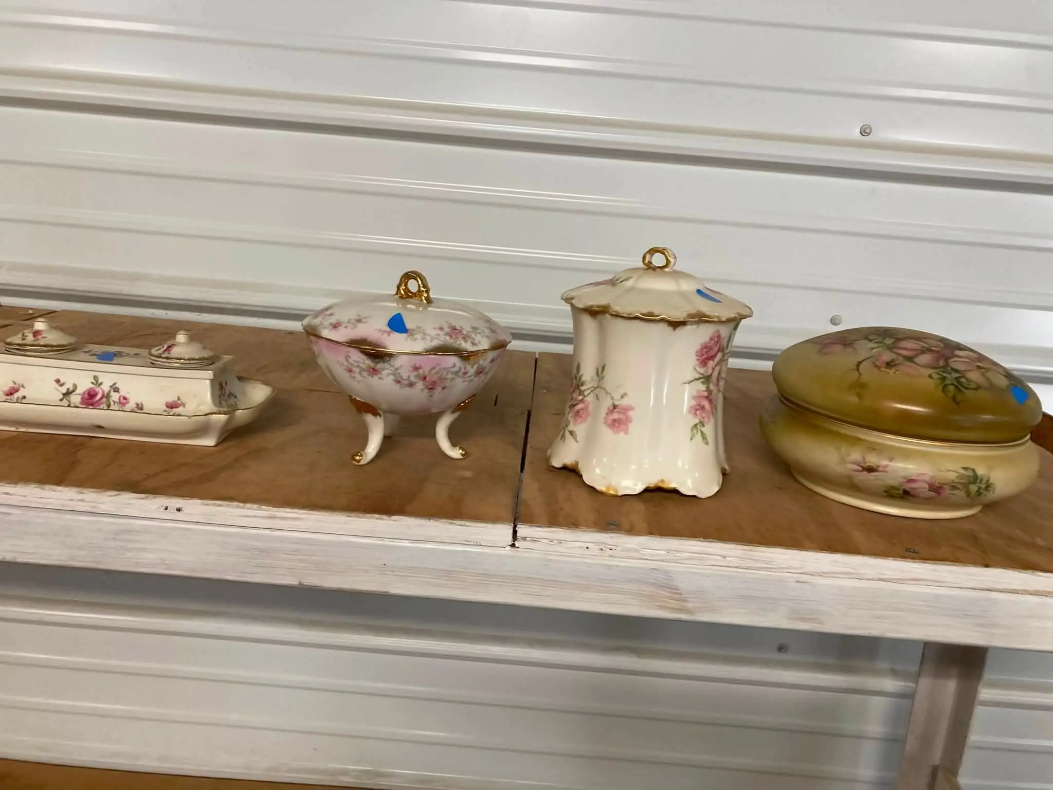 Live auction photo