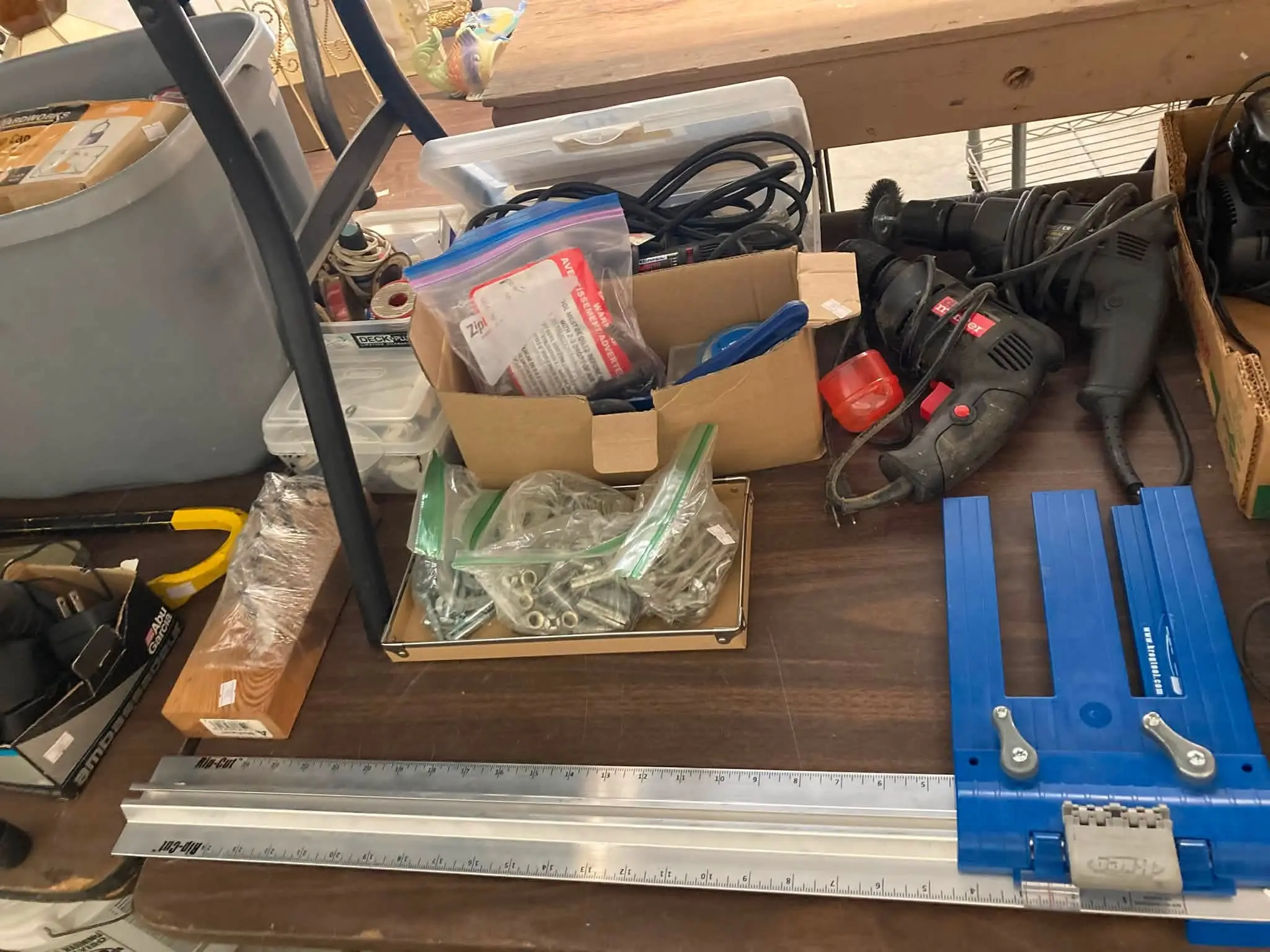 Live auction photo