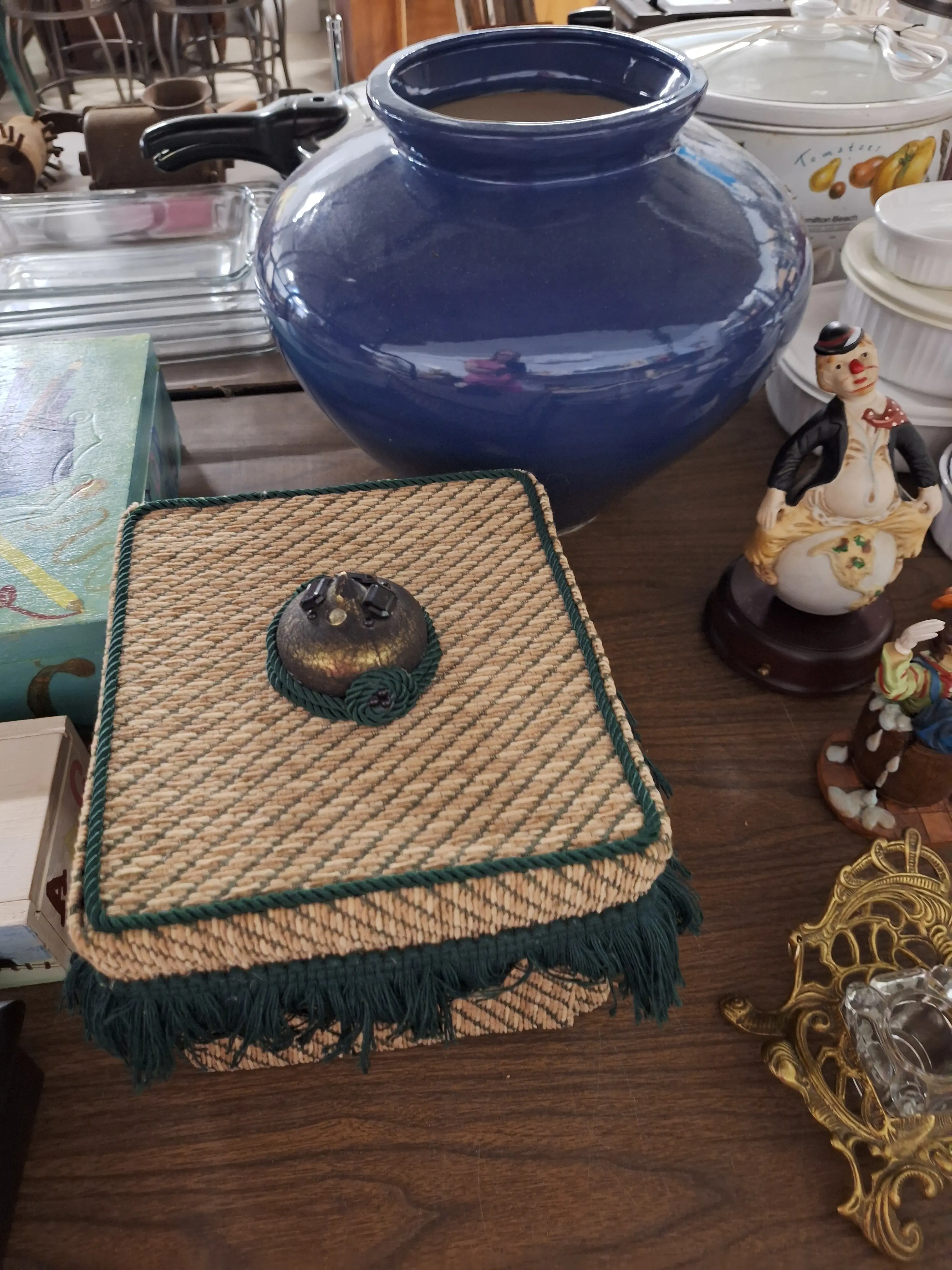 Live auction photo