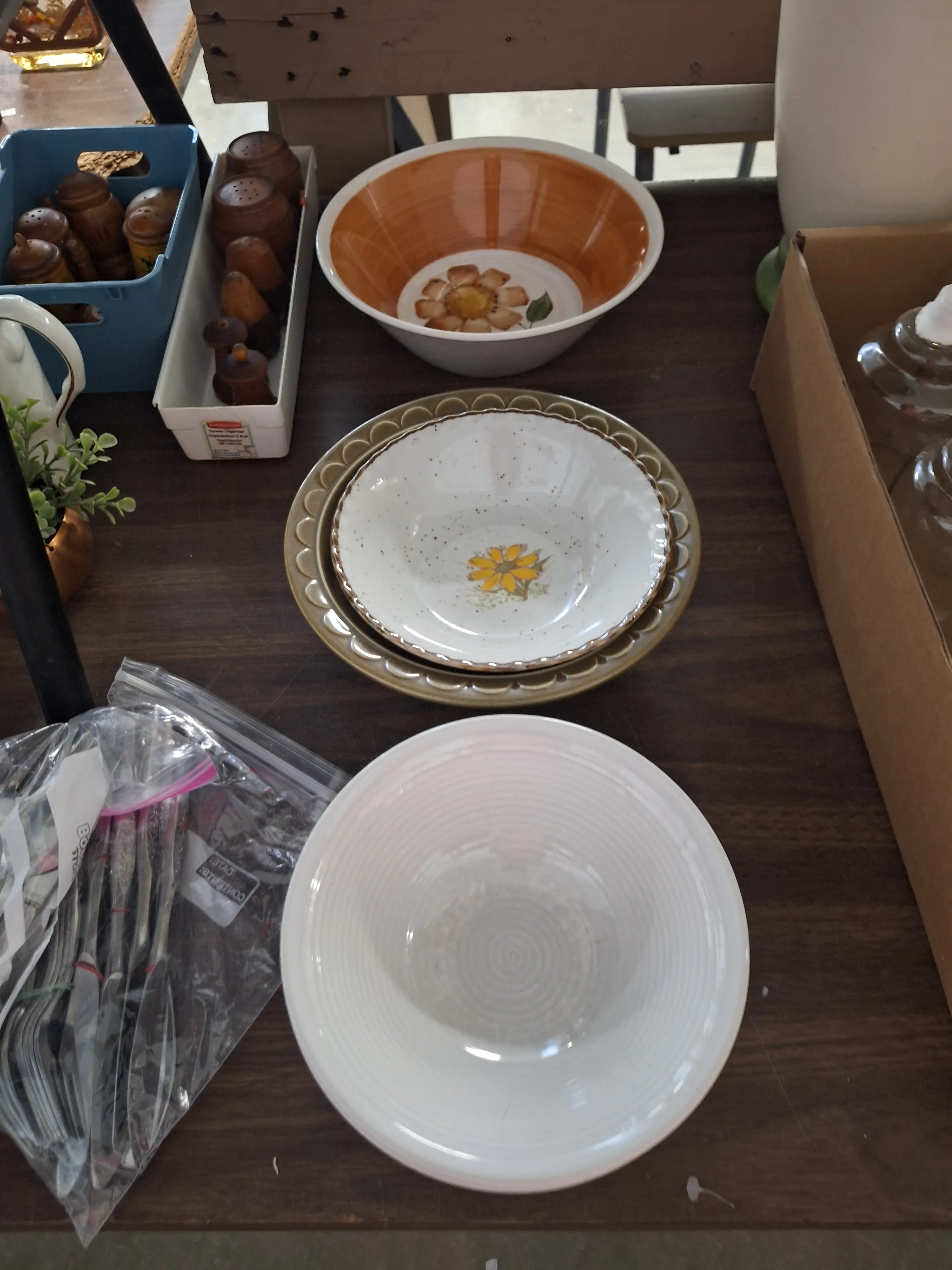 Live auction photo