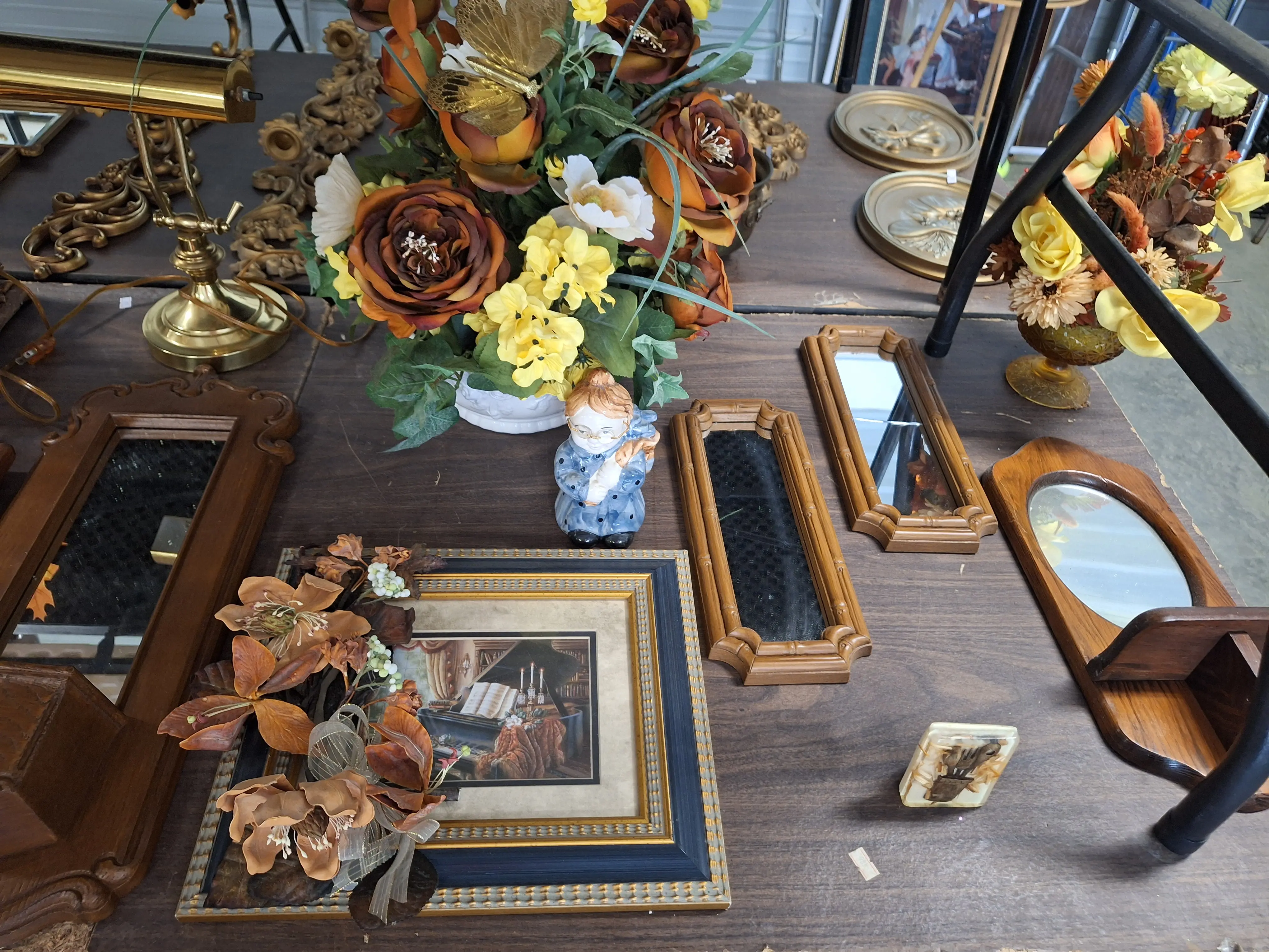 Live auction photo