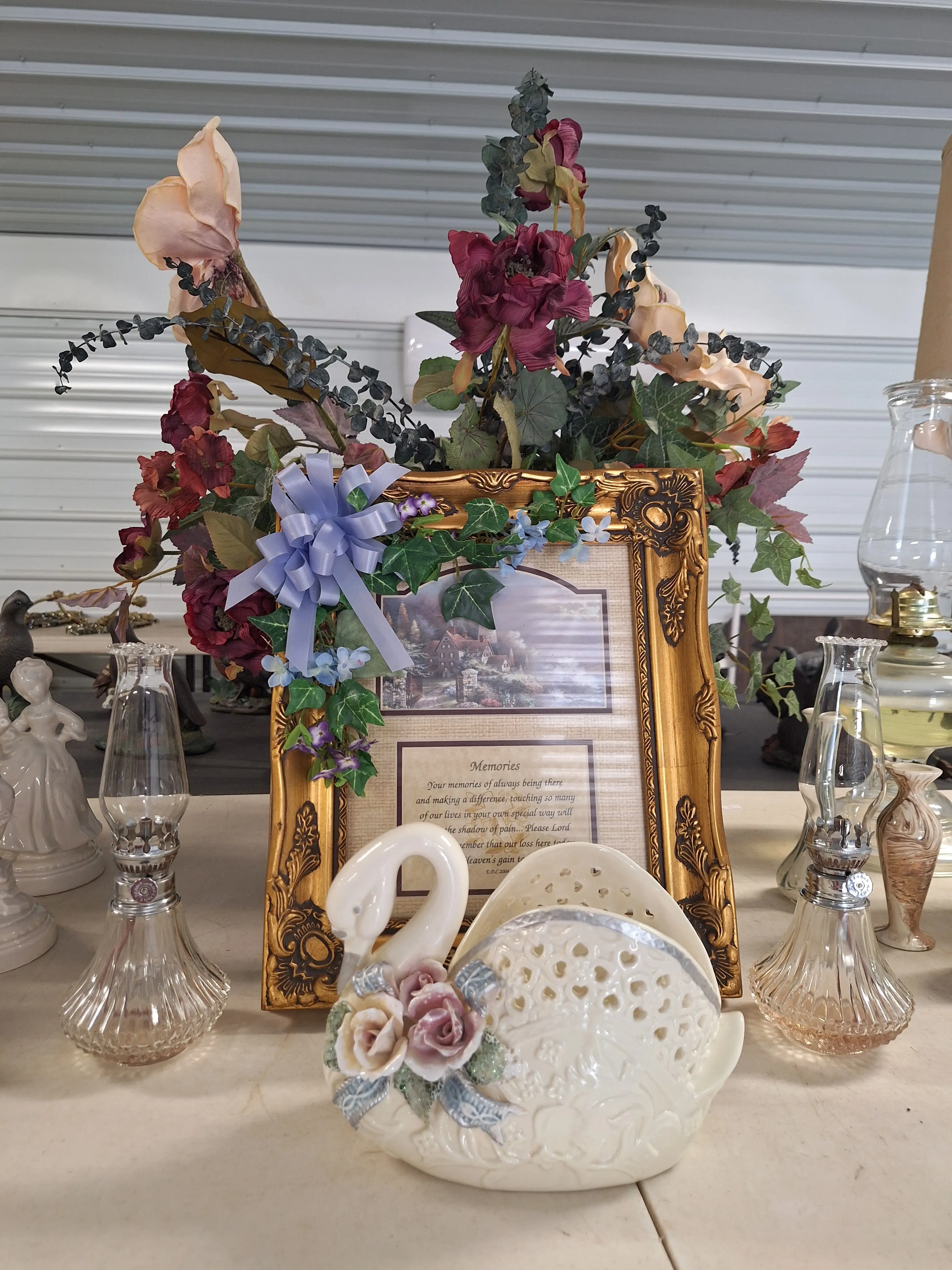 Live auction photo