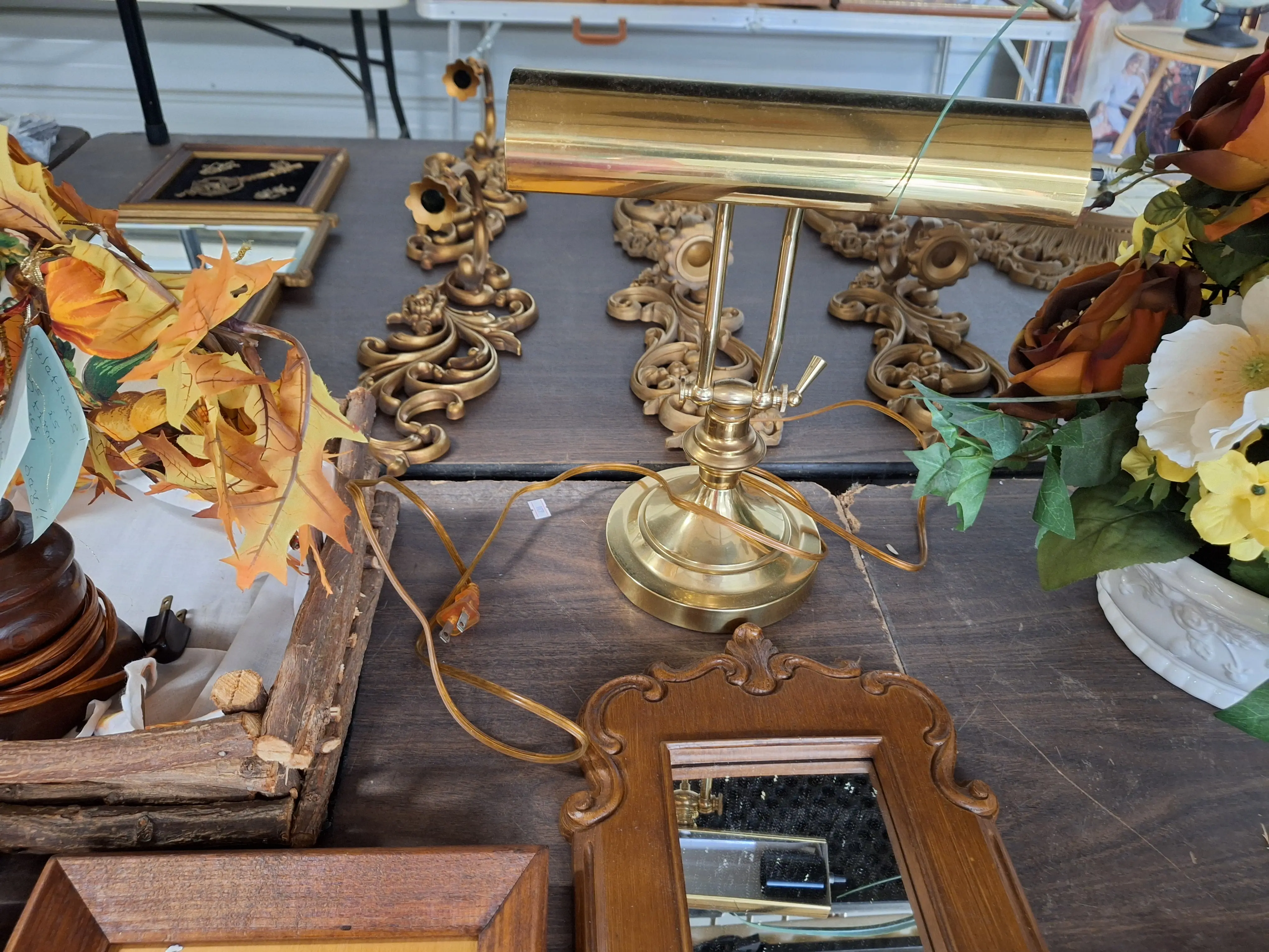 Live auction photo