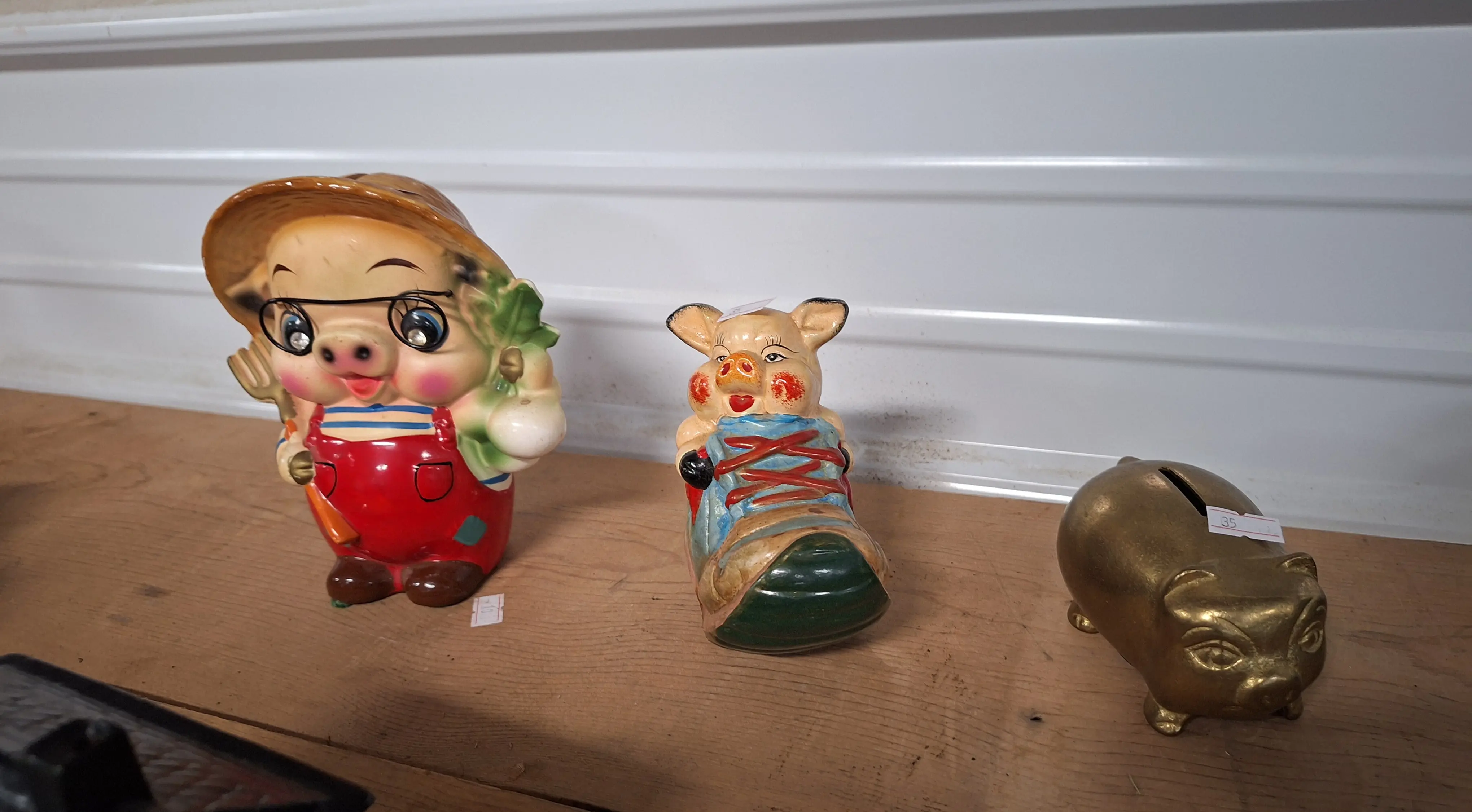 Live auction photo
