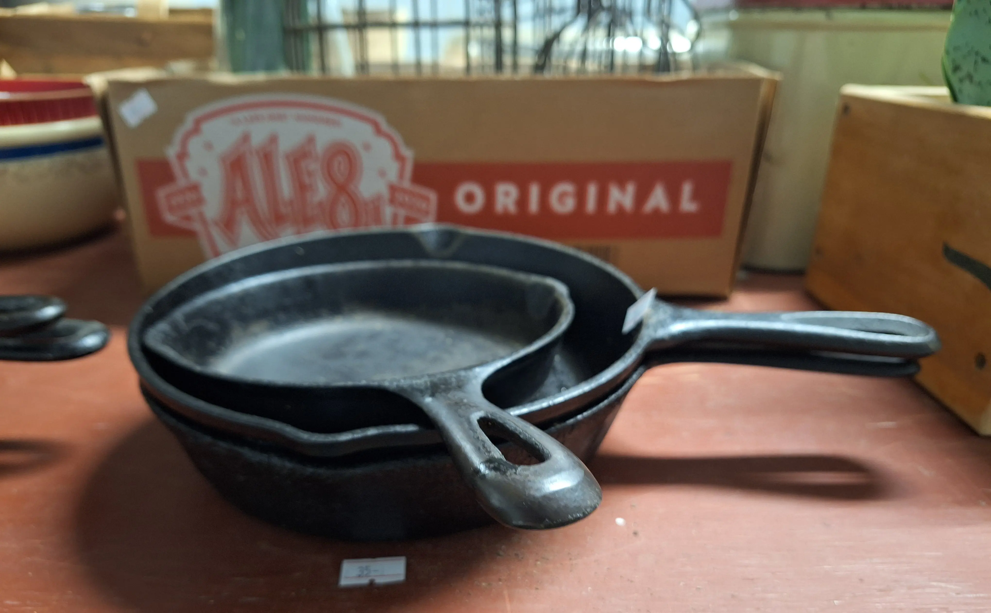 Live auction photo