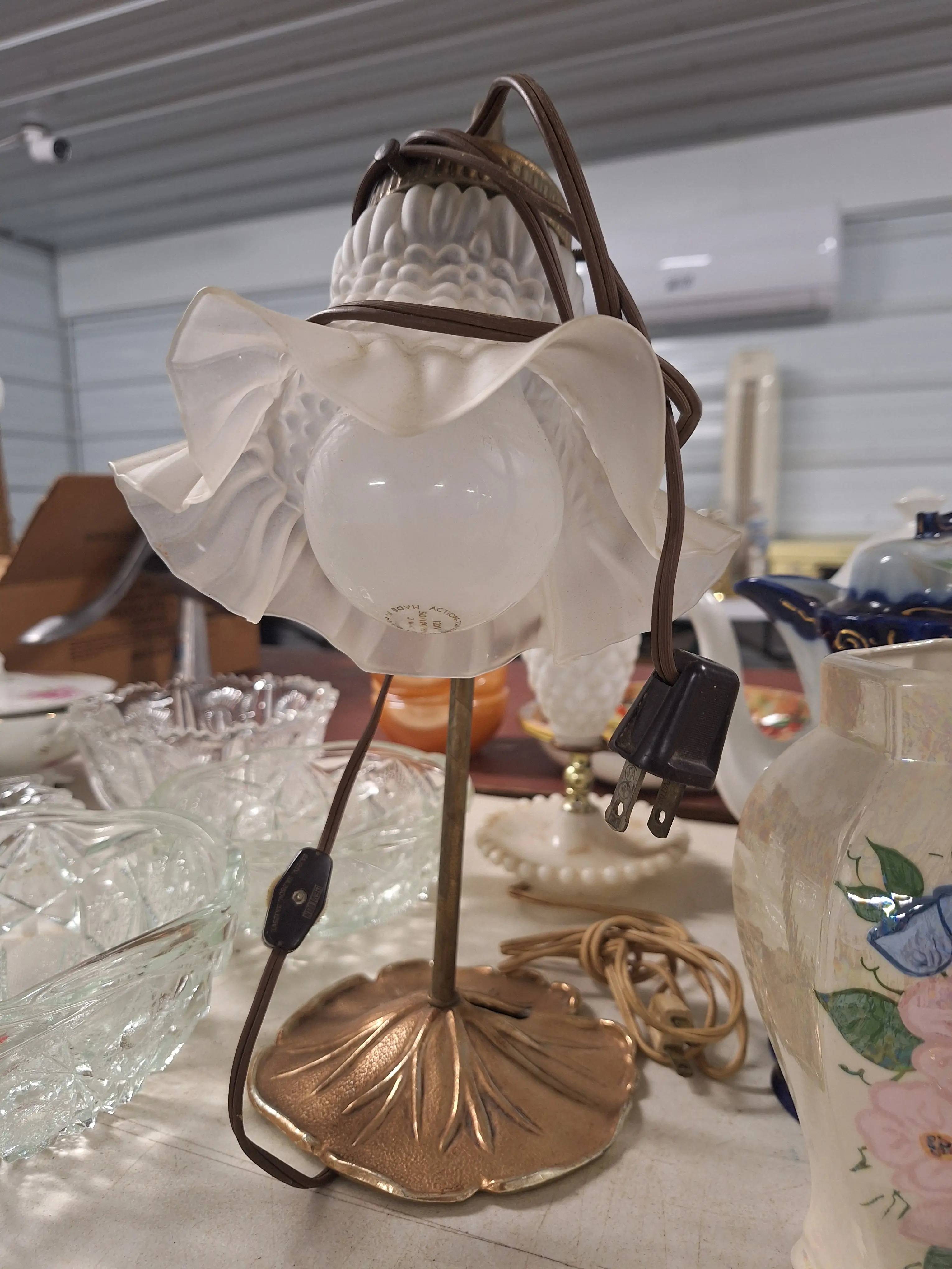 Live auction photo