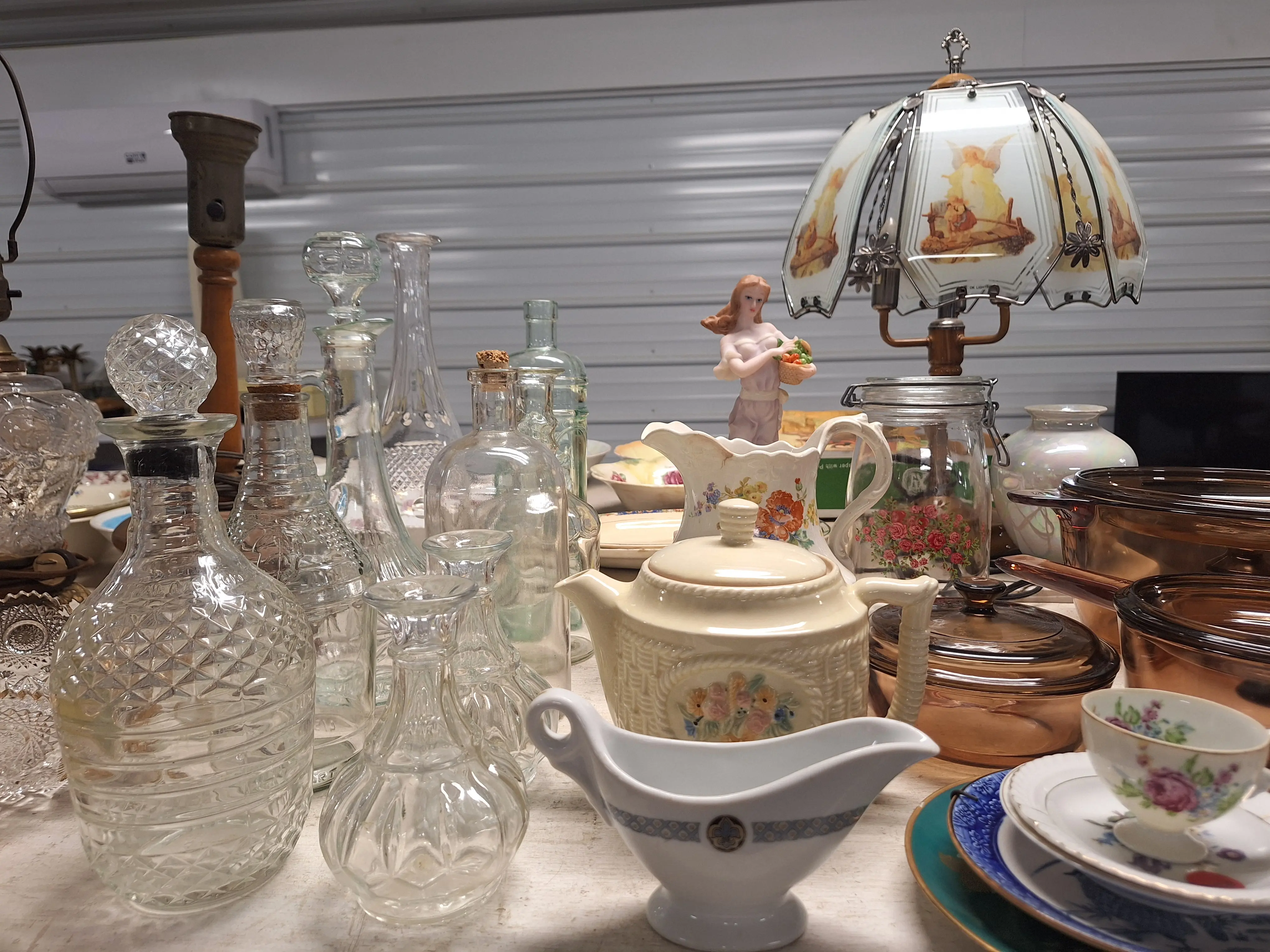 Live auction photo
