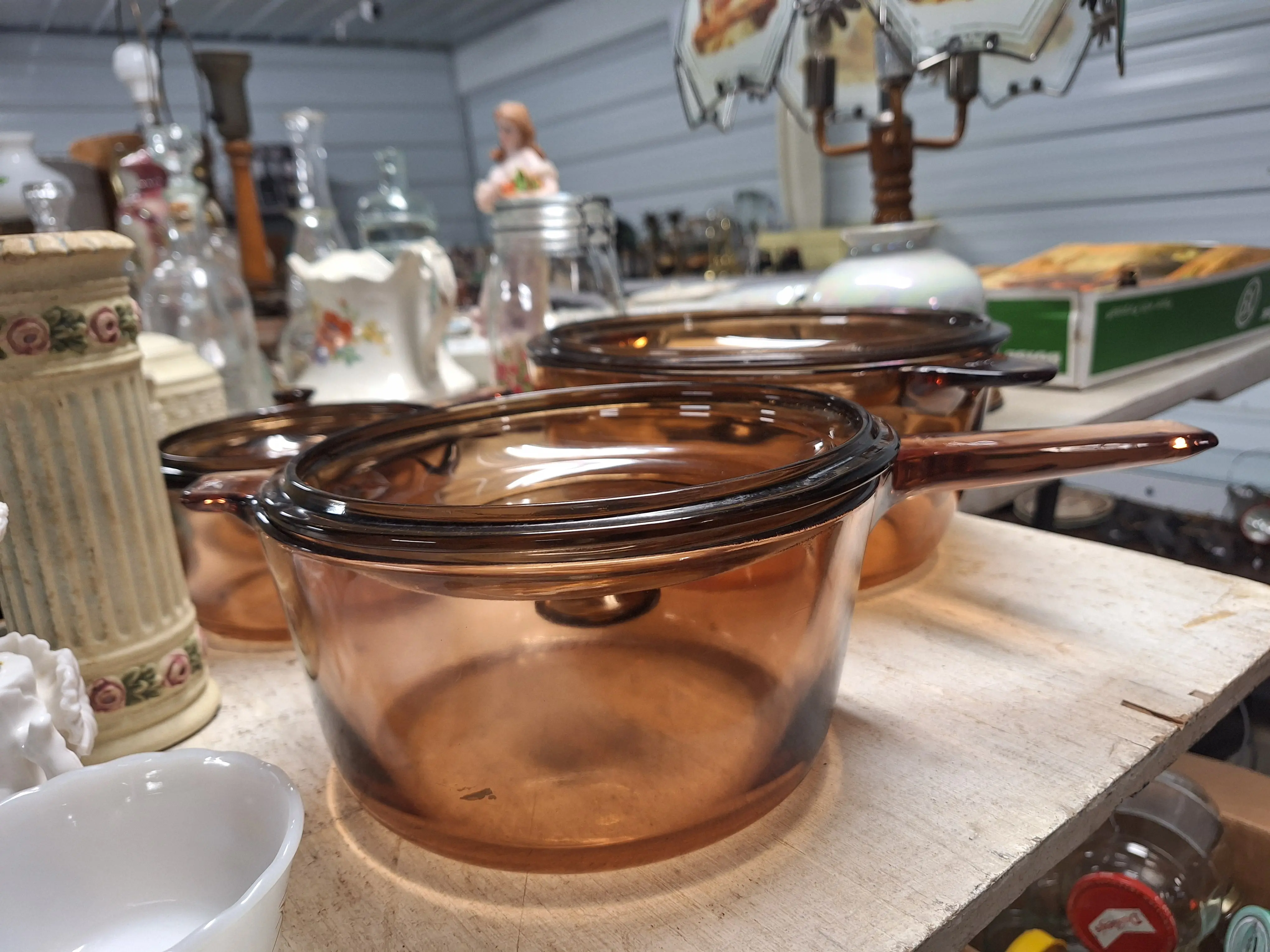 Live auction photo