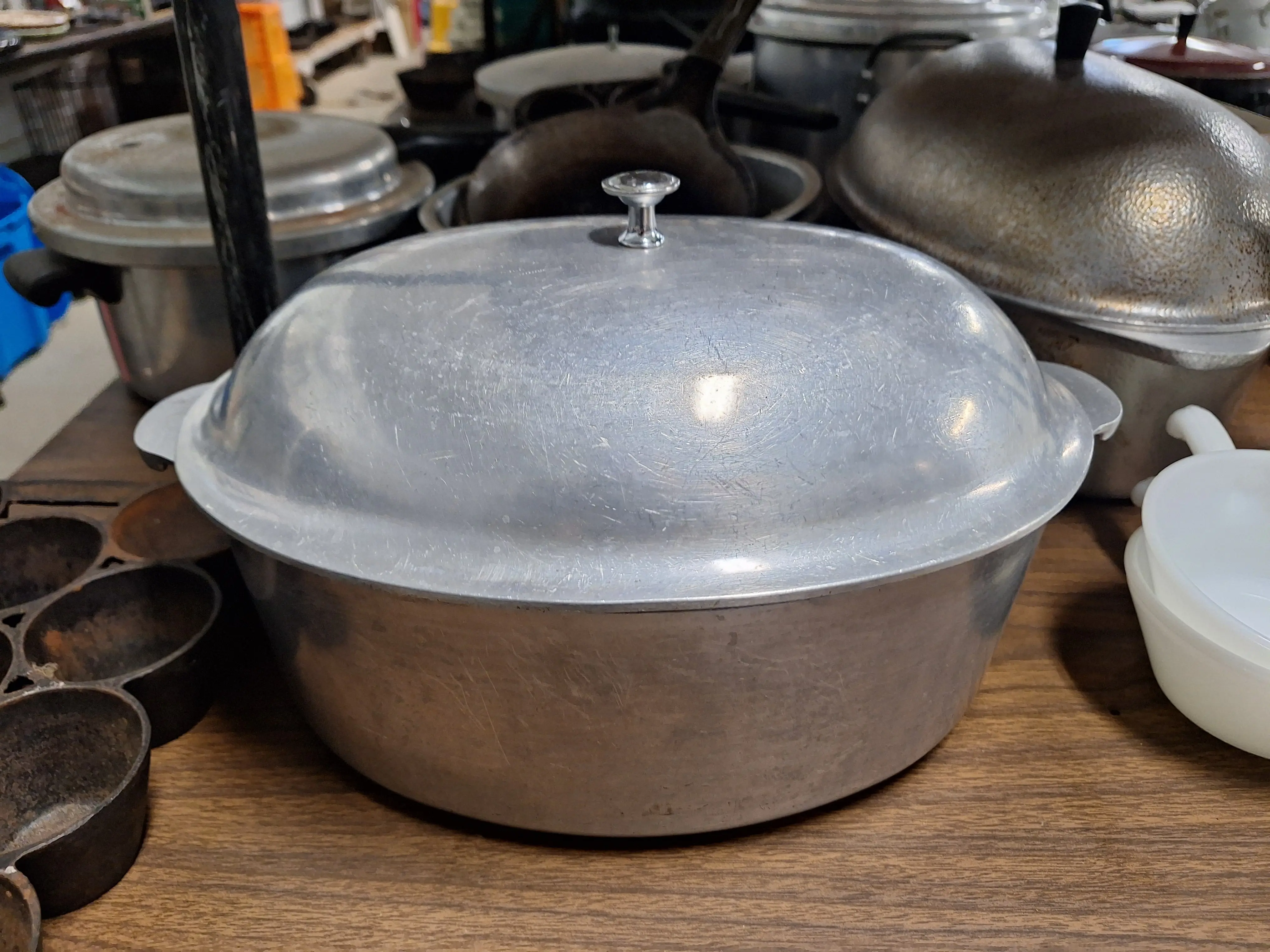 Live auction photo