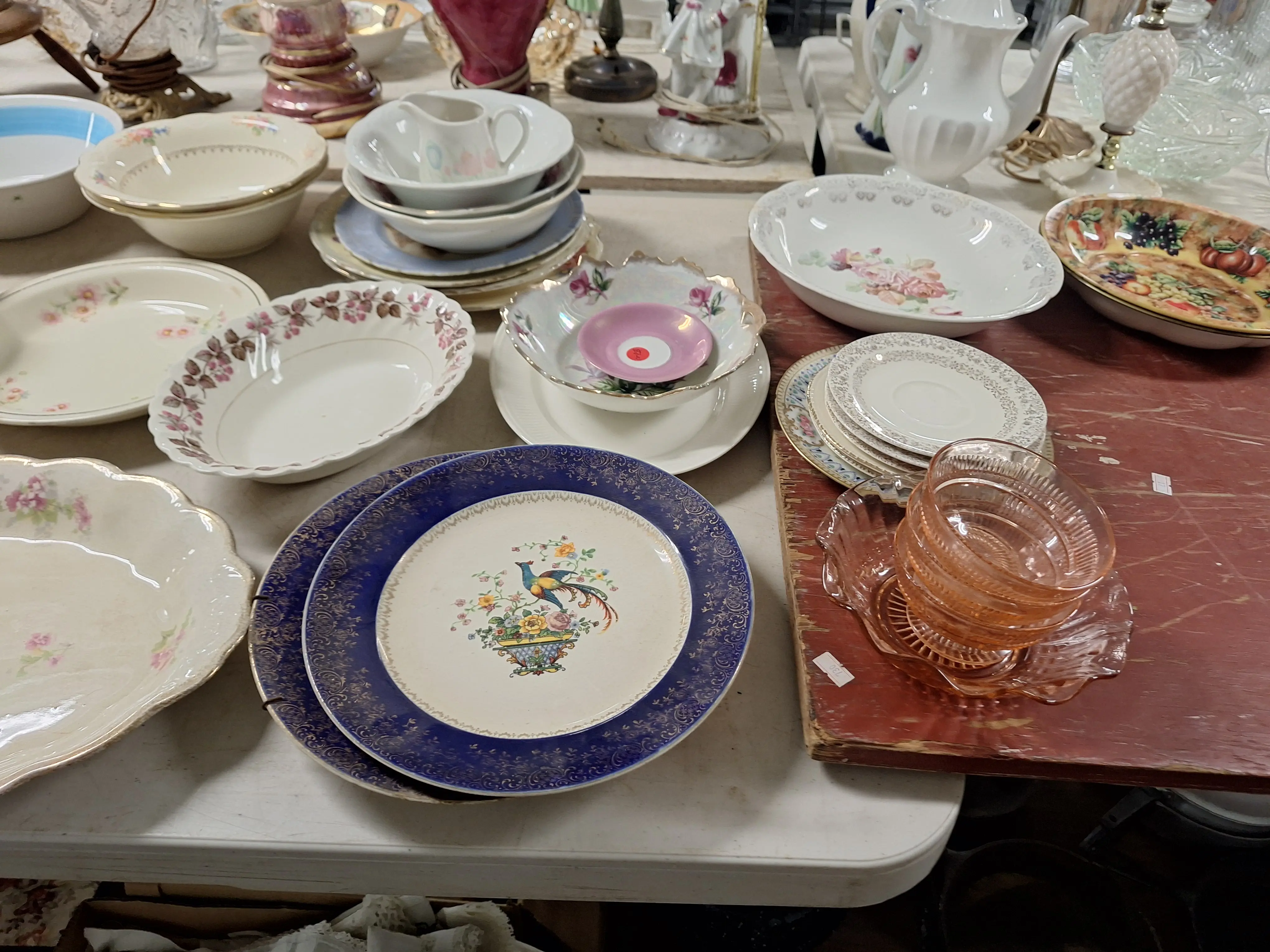 Live auction photo