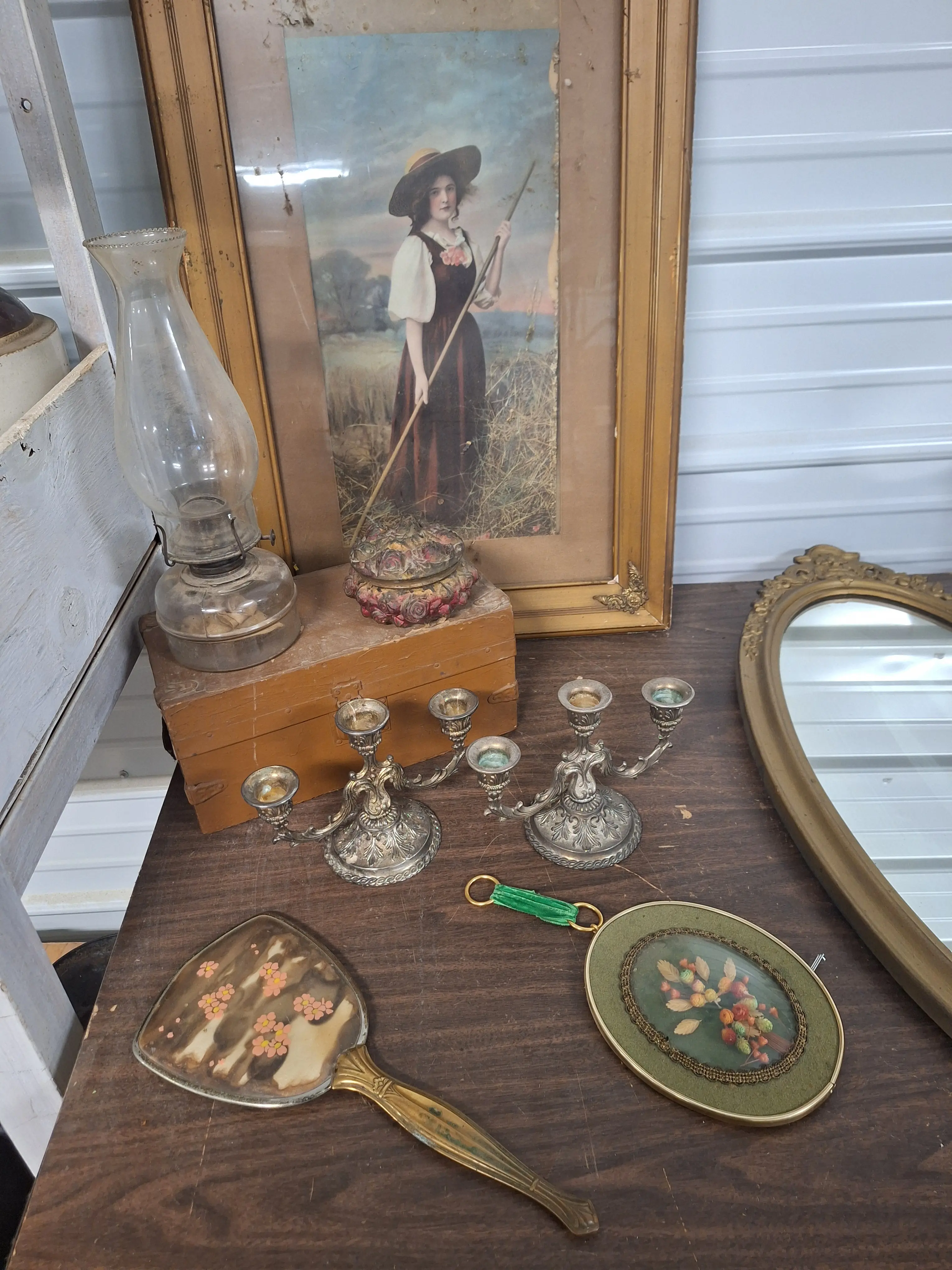 Live auction photo