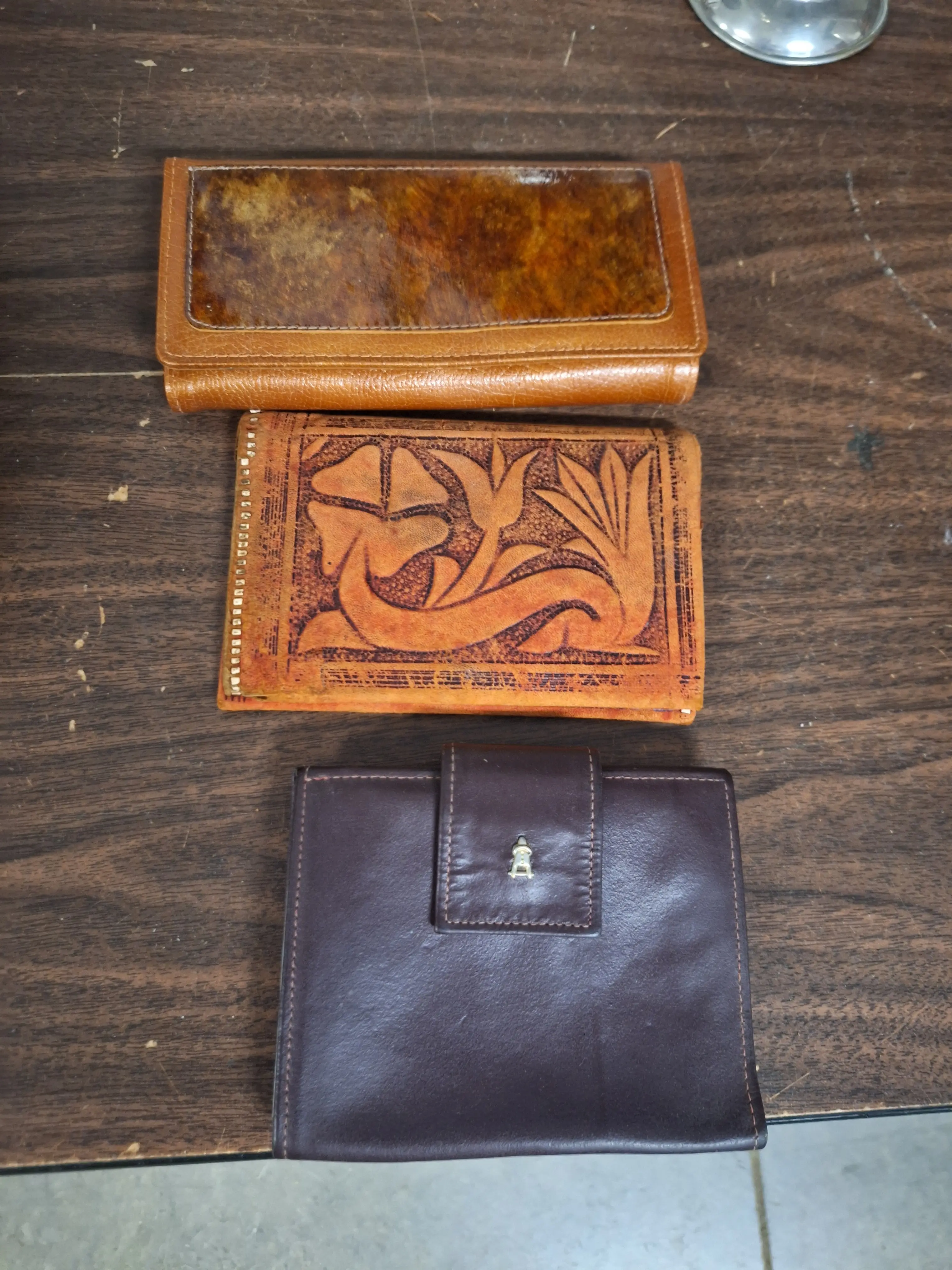 Live auction photo