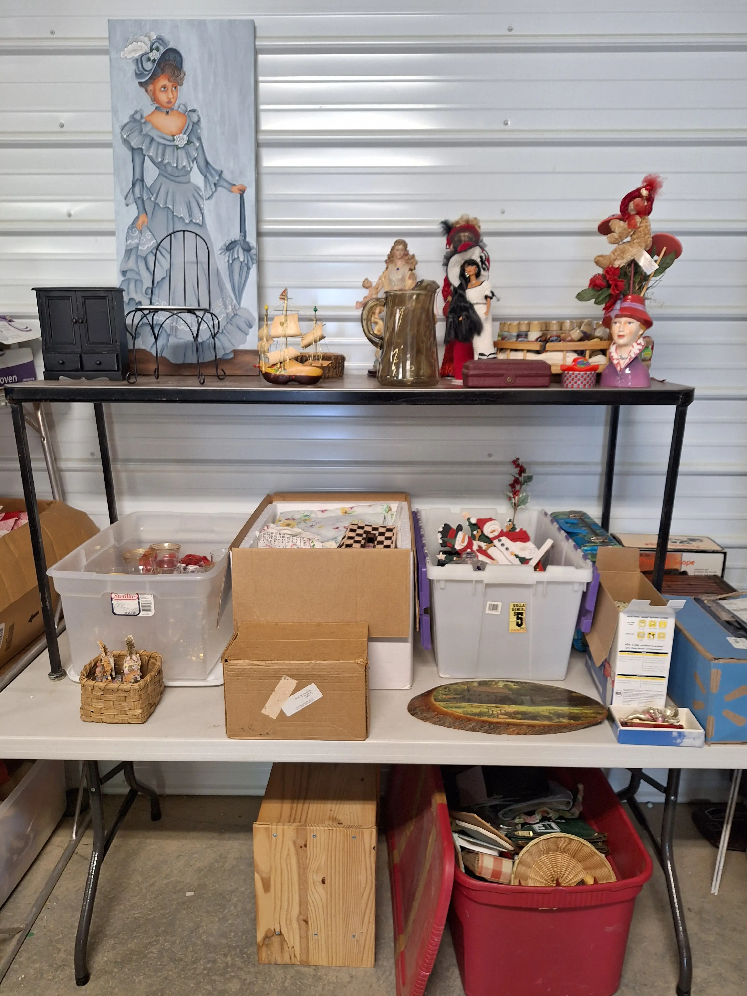 Live auction photo