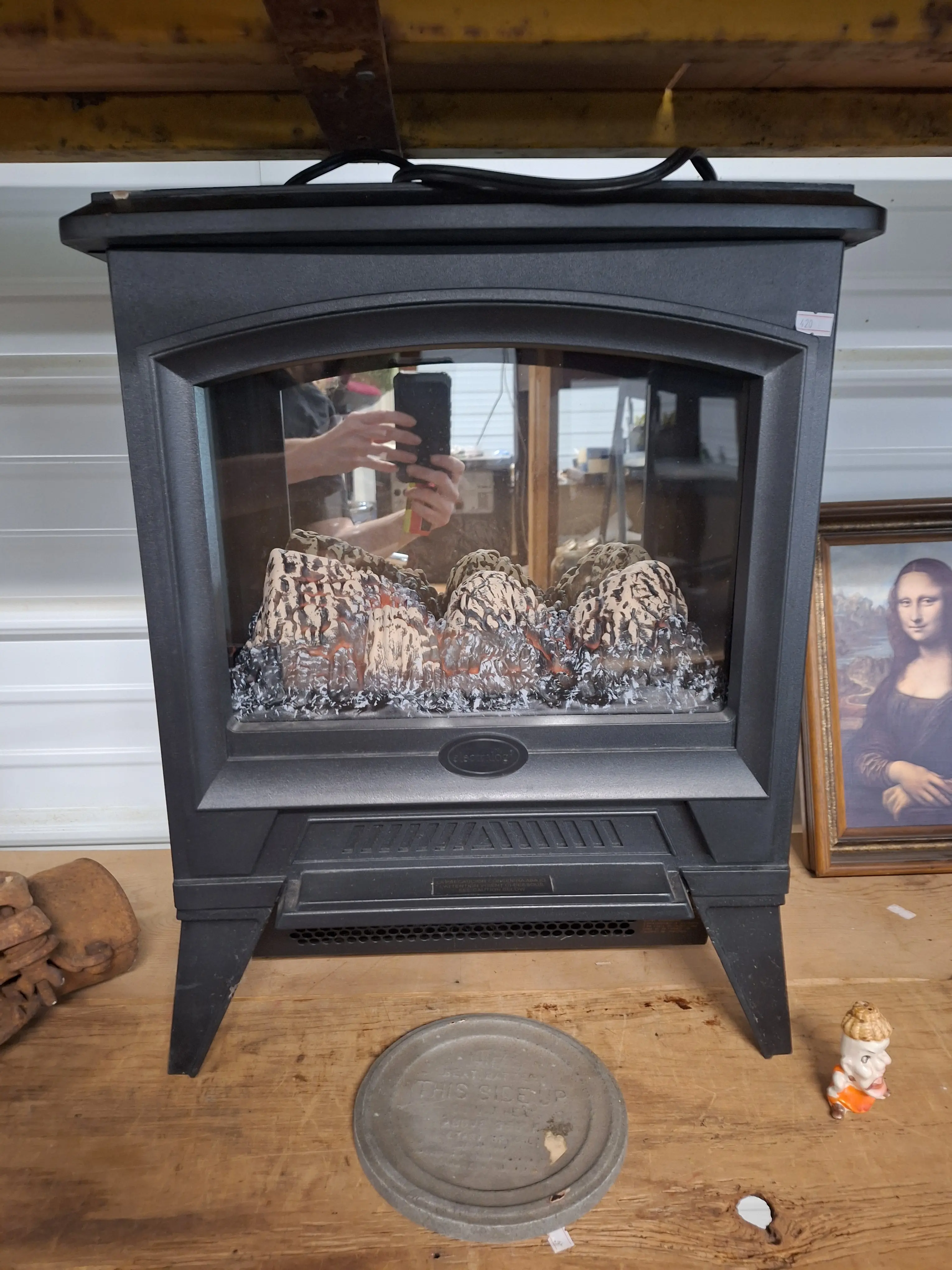 Live auction photo