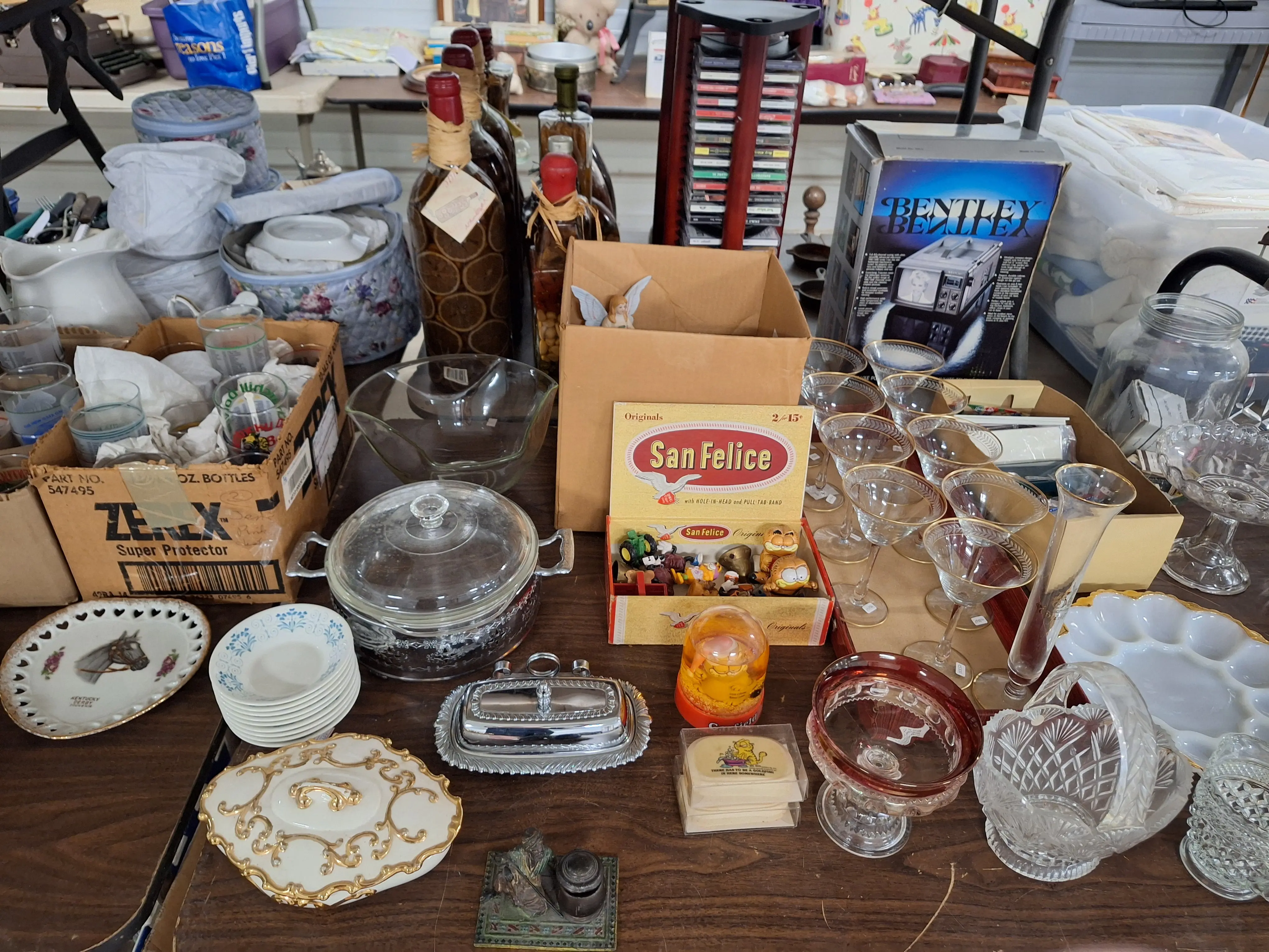 Live auction photo
