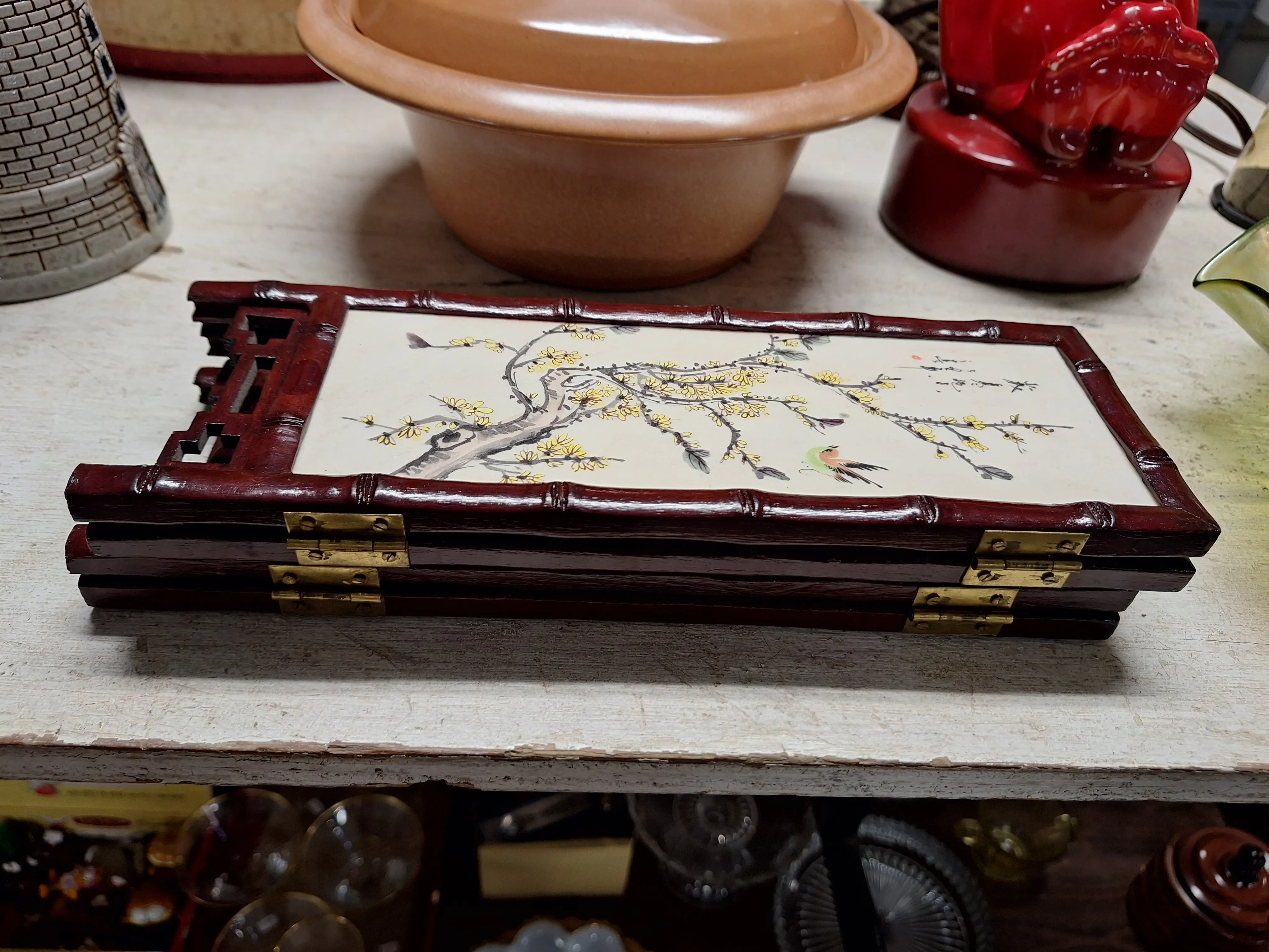 Live auction photo