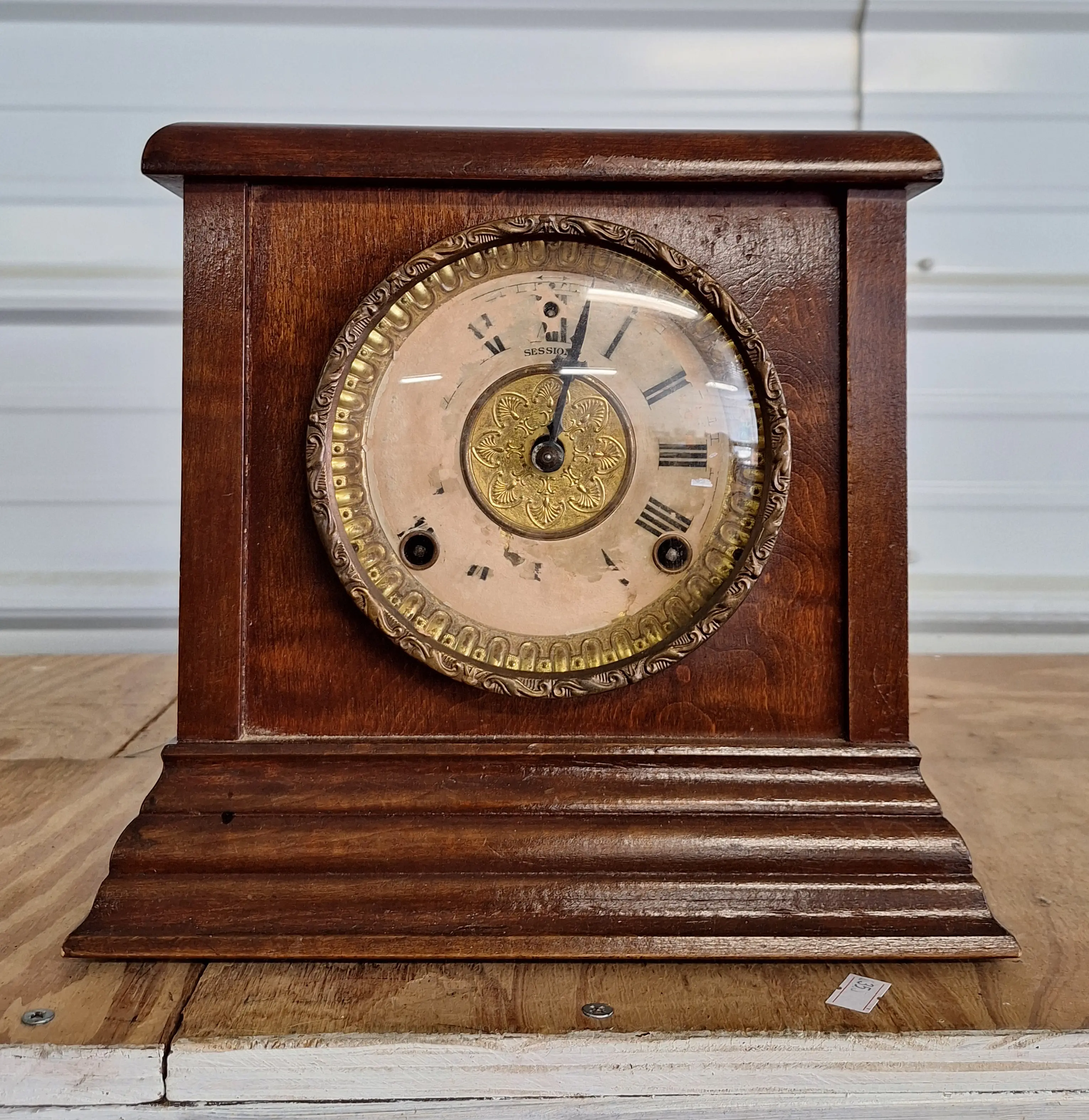 Live auction photo